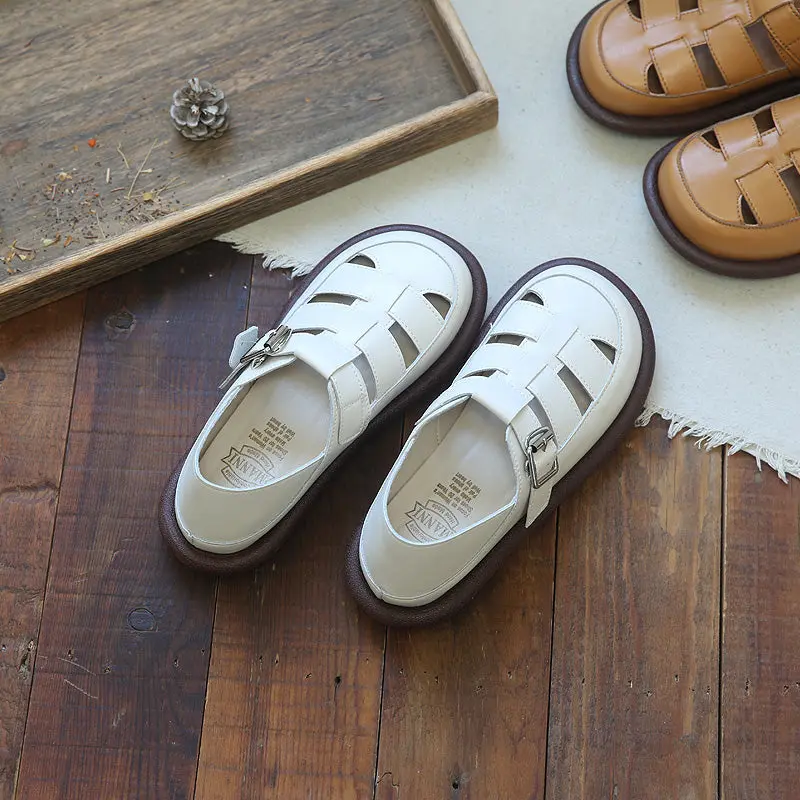 Women Retro Leather Soft Casual Flat Sandals online